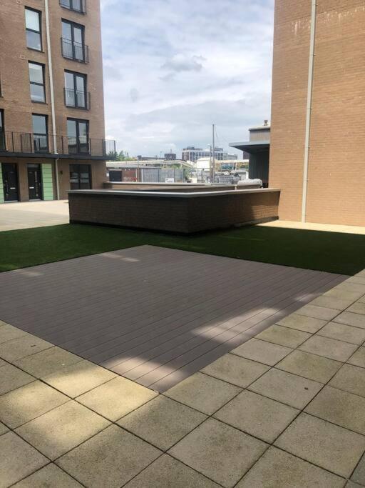 3 Bedroom Apartment Free Parking Manchester Exteriér fotografie